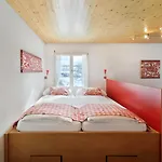 Alpinhotel Bort 3* جريندلوالد