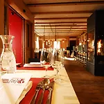 Alpinhotel Bort 3* جريندلوالد