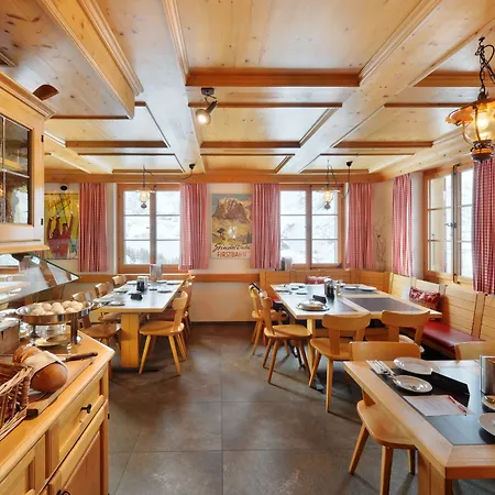 Отель Alpinhotel Bort