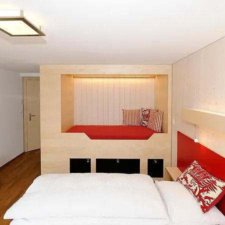 Ξενοδοχείο Alpinhotel Bort 3*