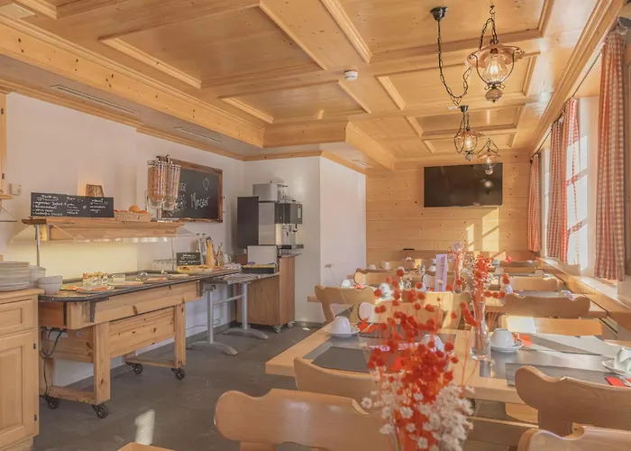 Ξενοδοχείο Alpinhotel Bort 3*