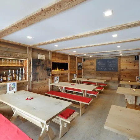 Hotel Alpinhotel Bort 3*